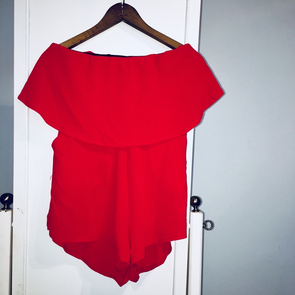 Red romper - Picture 3 of 3